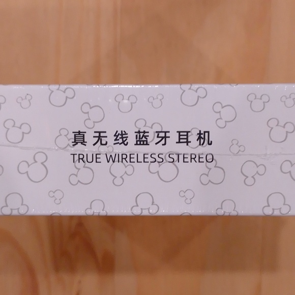 Disney Minnie Mouse Noise Cancelling Wireless Earbuds Headphones - Picture 11 of 14